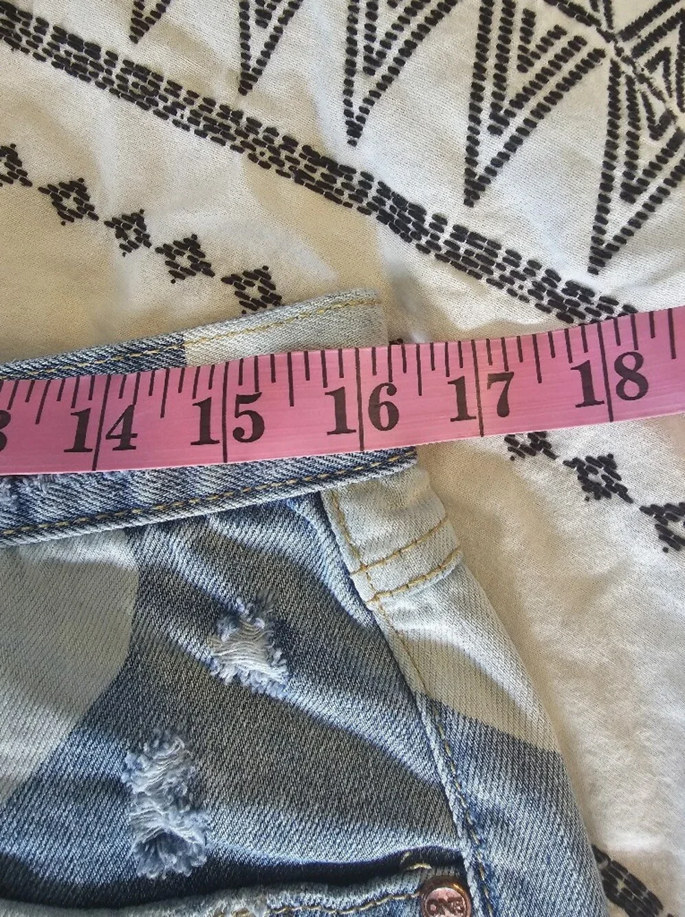 One Teaspooon Light Blue Blue Print Hearts Distressed Denim Shorts Size 28